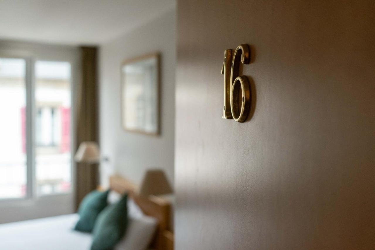Les Voyageurs Hotell Saint-Renan Eksteriør bilde
