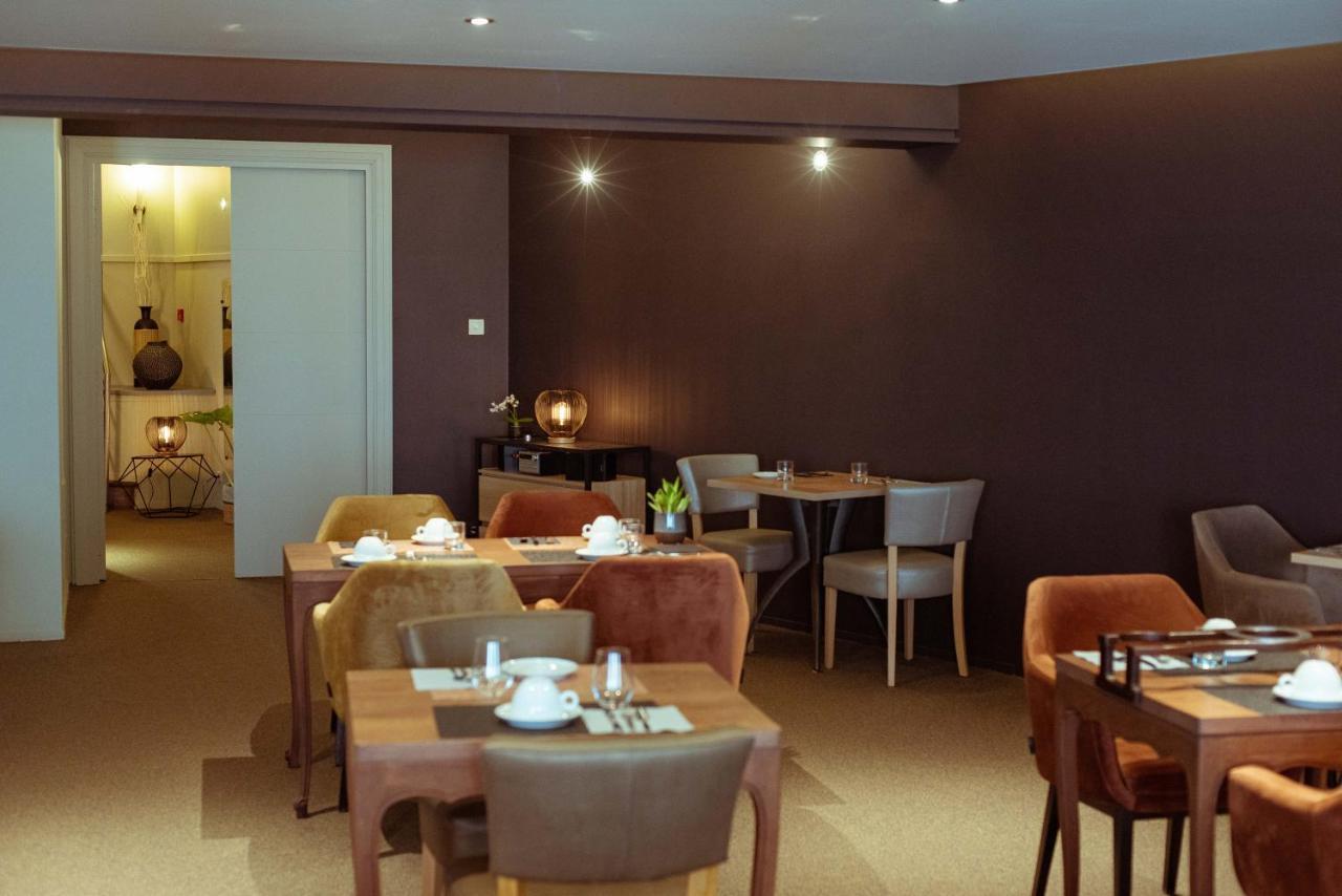 Les Voyageurs Hotell Saint-Renan Eksteriør bilde